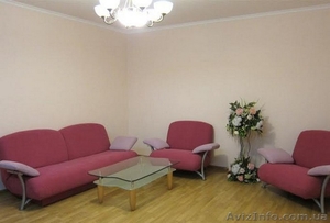 Здаємо в оренду 3 кім. квартиру у новобудові по вул. Зеленій #1119542