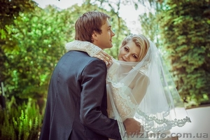 Свадебный фотограф. Фотограф на свадьбу . Фотограф на свадьбу . #1125274