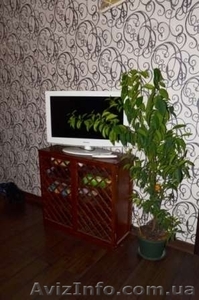 Уютное жильё возле метро 5 мин. Шкафы под ключ у каждого! #1117392