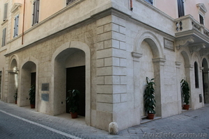 Фасадные краски и штукатурки Oikos. #1118290