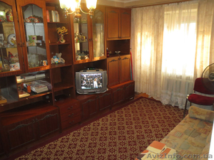 Сдаю посуточно в центре свою 1к/к  квартиру г. Николаев,  в районе Яхт-Клуба  #452135