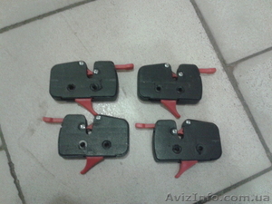 Продам запчасти на коляску Saturn #1132772