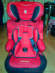 Продам автомобільне крісло Ferrari #1127589
