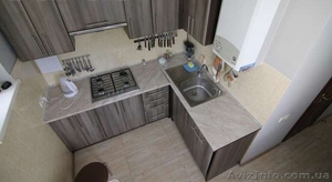 Пропонується в оренду 2 кім квартира у 2-х рівнях по вул. Озерній #1143307