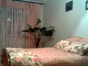 Сдам 2 к. кв. м. Холодная Гора,  улица Елизарова,  Ленинский район #1141085