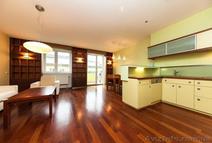 Продажа 3-х квартиры в Чехии,  Прага-8 #1168336