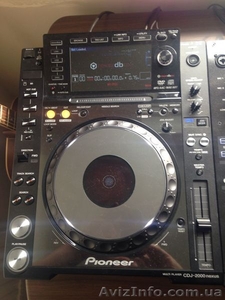 2 x PIONEER CDJ-2000 Nexus and 1 x DJM-2000 Nexus DJ MIXER #1155333