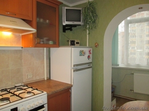 Мир выглядит ярче сквозь ваши собственные окна #1178269