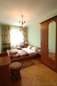 Посуточно 2к.квартира на б-ре Л.Ураинки 16А #1170261