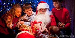 Дед Мороз и Снегурочка на детском празднике #1172631