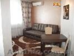 Квартиры посуточно,  почасово. Днепропетровск,  Бульвар Звездный 1Д,  11 этаж. #1172012