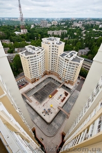 продается современная двушка в центре Одессы #1170821