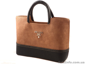 Мега-модная сумка изготовлена из прочного материала. #1185399