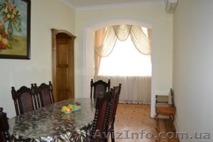 Сдам  4-х комн. в элитном доме « Каркашадзэ »,  на Довженко. #1189698