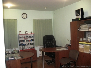 Продам офис(нежилой фонд) 106 м.кв. низ Кирова #1186083