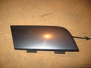  Audi A6  Заглушка буксировочного крюка  пер.  #1203883