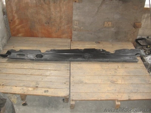 Audi Q7 накладка защита днища левая  #1204854