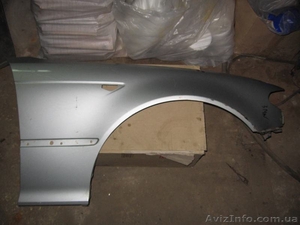 BMW 3 E 46 (98-06) крыло правое #1203846