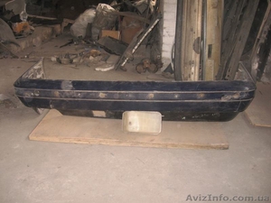  BMW 5  E34 (88-94) бампер задний #1204875