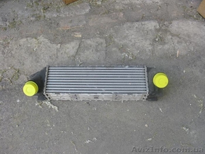 BMW X3 радиатор интеркуллера #1204864