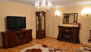 Сдам 3-х к.кв. в новострое на 6 ст.Б.Фонтана,  раздельные. #1225296