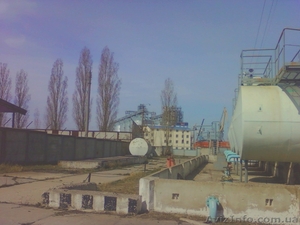 Производственная территория нефтебазы #1227620