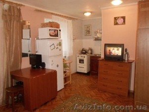 Сдам 1к. гостинку-студию возле метро в Центре #1232817