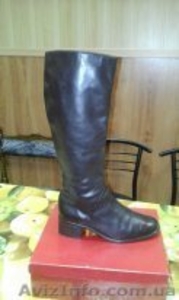 Продам новые кожаные женские сапоги р. 42 (привезены из Словении) #1234223