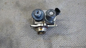 Mini Cooper S паливний насос топливый насос R56 #1239246