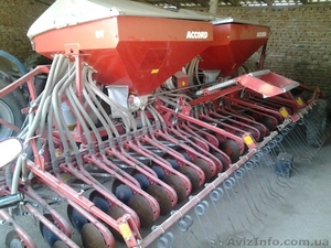 Зерновая сеялка Kverneland Accord,  6 метров,  Б/У,  2008 года выпуска #1244513