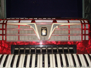 Настоящий Германский Аккордеон Weltmeister Amigo (полный) #1254288