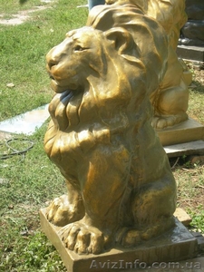 Садовая скульптура лев из бетона #1247503