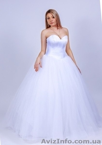 Свадебные платья. Шикарные модные модели в наличии  #1245421