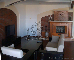 291 Роскошный особняк 500 м2 , на берегу реки. #1263856