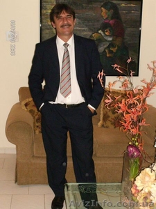 Услуги риэлтора по продаже недвижимости,  в наличии есть квартиры,  дома #1258476