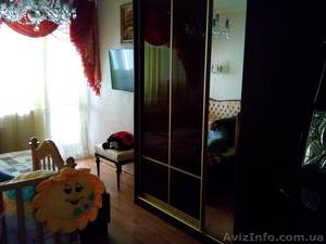 Продам свою трехкомнатную квартиру с гаражом #1258572