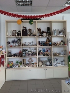 Дешевая и эксклюзивная мебель для магазина #1263033