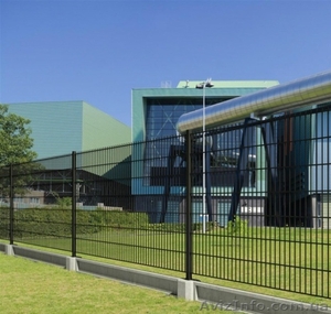 Все типы ограждений. Забор из сетки оцинкованный сварной для стоянок #1167195