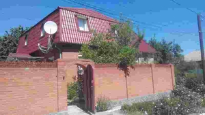 Продам добротный 2-этажный дом в р-не ул. Савченко #1273182