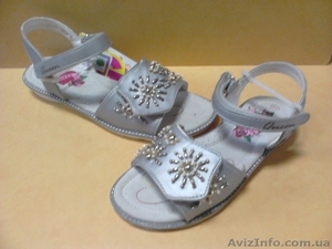 Босоножки для девочек размер 30-35;  Скидка - новая цена - 300грн #1279960