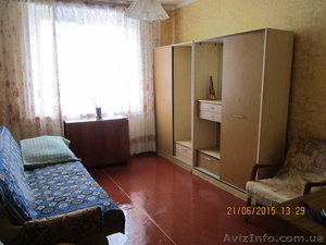 Отличную  дешевую  3к. рядом с метро Холодная Гора #1285833