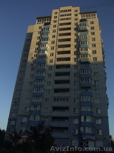 Продам 2-комнатную квартиру в г. Бровары,  ул. Грушевского, 7 #1306167