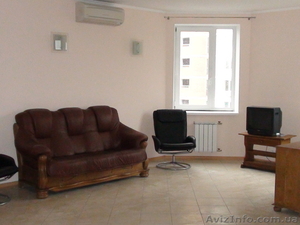 cдам 2-х комнатную квартиру ул.Амосова #1300369