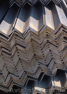 Продам Уголок (новый) #1301729