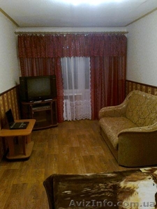 Продам свою 1 к.кв.,  25000 у.е.,  32/17/7,  г. Донецк,  Киевский р-н . #1310945