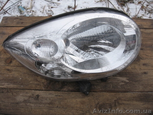 Citroen C1 08- фара правая 81110-0H090 продажа #1318009
