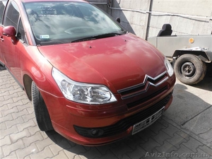 Citroen C4 капот бампер фара крило дверь радіатор скло #1308908