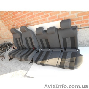 Сидения передние  Volkswagen Caddy VW Touran,  VW Golf V  #1308378