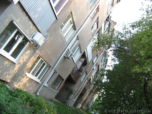 2к.сталинка в шаге от метро! Красивый дом #1313468