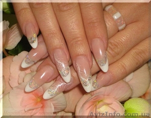 Наращивание ногтей френч Подол. Безупречные ногти по низким ценам. #1314960